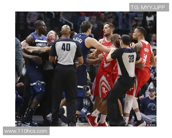 明尼苏达队与休斯顿的激烈对决揭示了季后赛的关键战局与球队实力的较量 明尼苏达队与休斯顿的激烈对决揭示了季后赛的关键战局与球队实力的较量