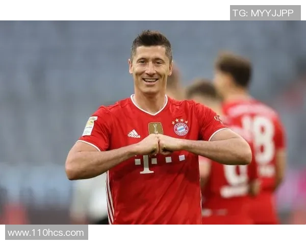 莱万重返安联球场引发拜仁球迷愤怒指责其忘恩负义